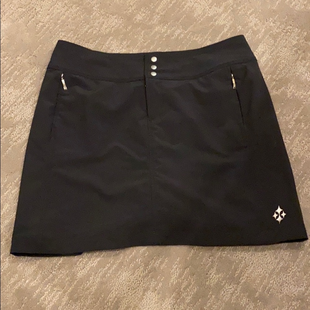 JoFit size 8 Black Golf Skort